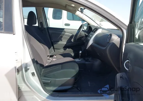 2016 Nissan Versa 1.6 Sl z USA, uszkodzony, nr VIN 3N1CN7AP2GL911255